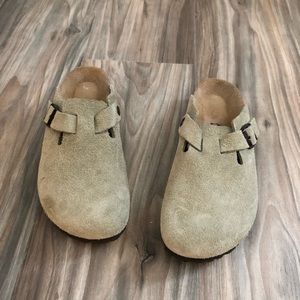 Authentic Birkenstock Tan Suede Boston Clog
